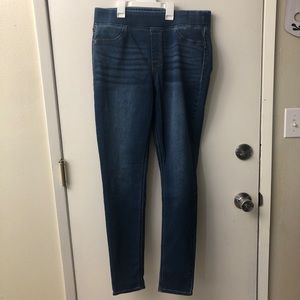 Old Navy Rockstar Super Skinny Jeggings